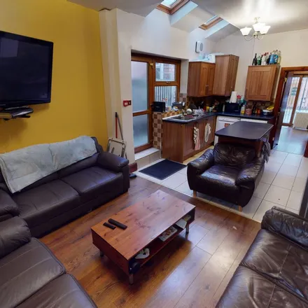 Rent this 7 bed apartment on 55 Alton Road in Selly Oak, B29 7DX