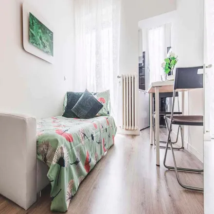 Rent this 1 bed room on Tacco lampo in Viale Pisa, 18