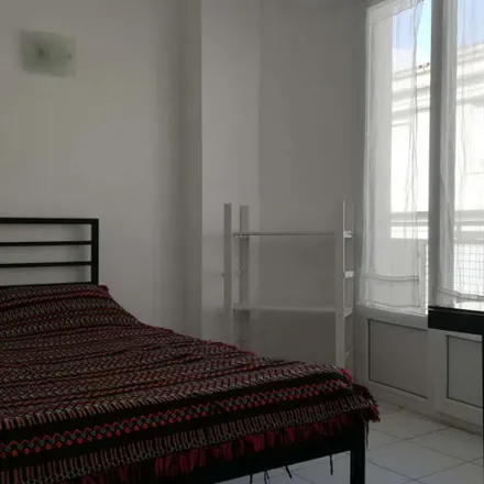 Rent this 3 bed apartment on L'Atelier Original in Place d'Armes, 83800 Toulon