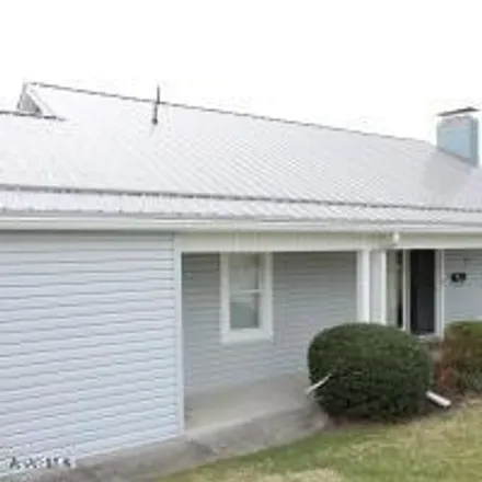 Image 6 - 82 West 6th Avenue, Earlston, West Providence Township, PA 15537, USA - House for sale