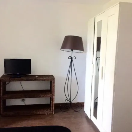 Rent this 1 bed apartment on Rua Guilherme Gomes Fernandes 10 in 3000-209 Coimbra, Portugal