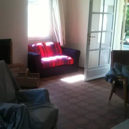 Rent this 1 bed house on Bonnieux in Chemin des Croix, 84480 Bonnieux