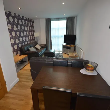 Image 1 - Mowbray Street, Riverside, Sheffield, S3 8FH, United Kingdom - Apartment for rent