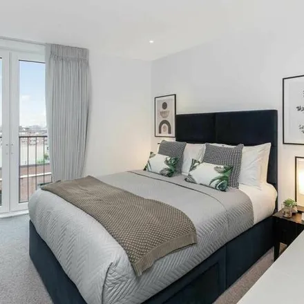 Buy this studio apartment on Cavell Street in St. George in the East, London