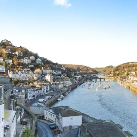 Image 5 - Headcase, Hannafore Road, West Looe, PL13 2BY, United Kingdom - Apartment for sale