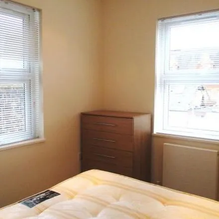 Image 5 - Mill Lane, London, NW6 1NS, United Kingdom - Apartment for rent