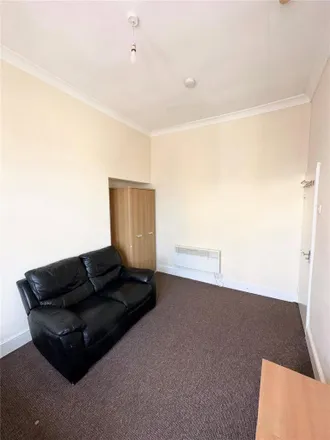 Image 5 - Abbey's Pizza, 94 Corporation Road, Middlesbrough, TS1 2RB, United Kingdom - Apartment for rent