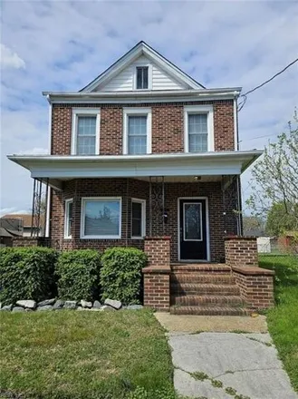 Rent this 3 bed house on 2010 Green Street in Portsmouth, VA 23704