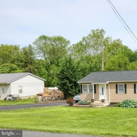 Buy this 3 bed house on 15424 Evergreen Valley Road in Timberville, Rockingham County