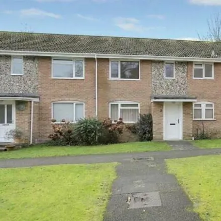 Buy this 2 bed apartment on Test Valley Borough Council Office - Beech Hurst in Hillside Court, Andover