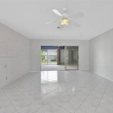 Image 7 - 1237 Wiley St, Hollywood, Florida, 33019 - House for rent