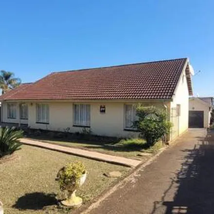 Rent this 3 bed apartment on Adams Road in Hayfields, Pietermaritzburg