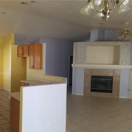 Image 5 - 413 Horse Pointe Avenue, North Las Vegas, NV 89084, USA - House for rent