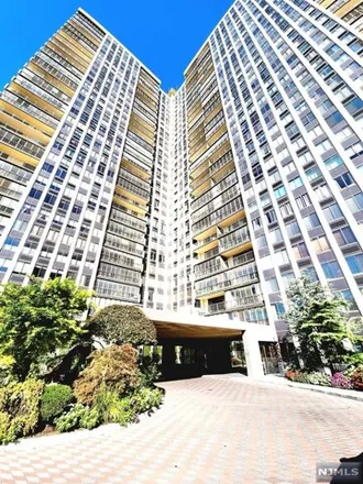 Buy this 3 bed condo on 300 Winston Towers in 300 Winston Drive, Grantwood