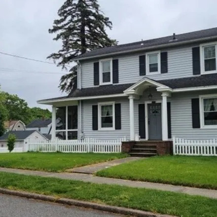 Rent this 3 bed house on 15 Marilyn Street in North Haledon, Passaic County