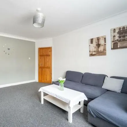 Image 6 - Burnley Road, Dudden Hill, London, NW10 1EE, United Kingdom - Apartment for sale
