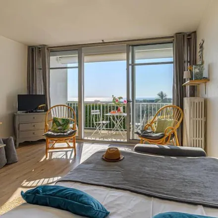 Image 1 - 56170 Quiberon, France - Apartment for rent