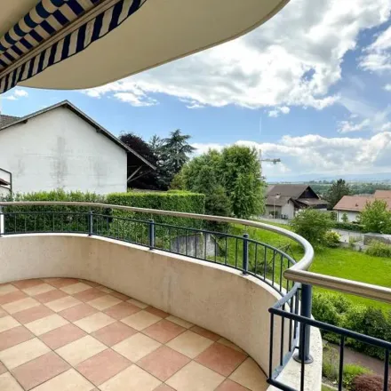 Rent this 5 bed apartment on Route Neuve 93 in 1024 Ecublens, Switzerland