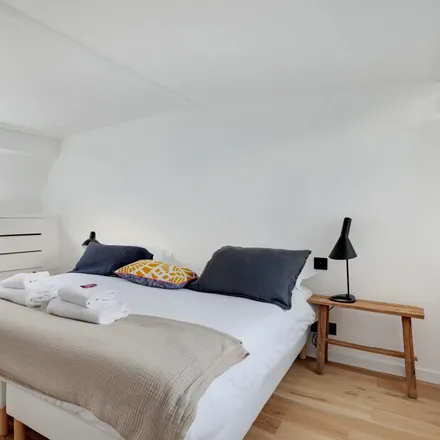 Rent this 1 bed apartment on 90 Rue Quincampoix in 75003 Paris, France