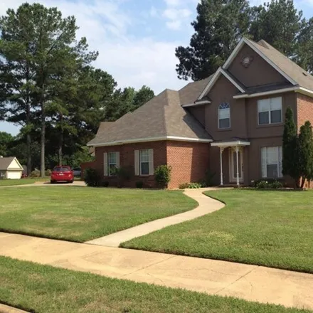 Rent this 3 bed house on 913 Silver Creek Circle in Overlook, Prattville