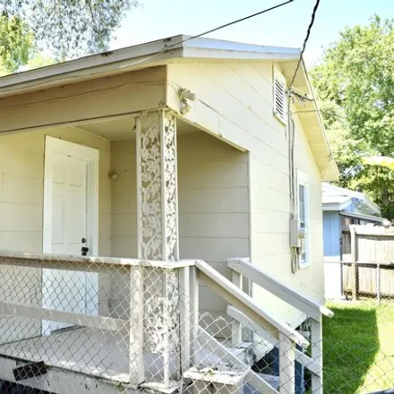 Buy this 2 bed house on 4250 Victor Street in Larsen, Jacksonville