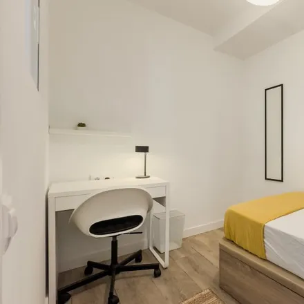 Image 6 - Carrer de l'Antiga Travessera, 21, 08906 l'Hospitalet de Llobregat, Spain - Room for rent