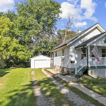Image 3 - 523 Chestnut Street, Neenah, WI 54956, USA - House for sale