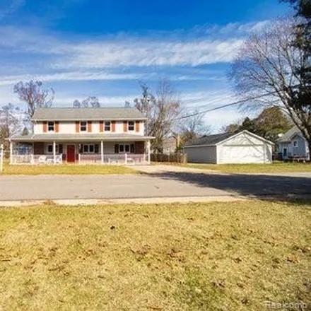 Image 3 - 1316 Wakito Street, Wolverine Lake, Commerce Charter Township, MI 48390, USA - House for sale