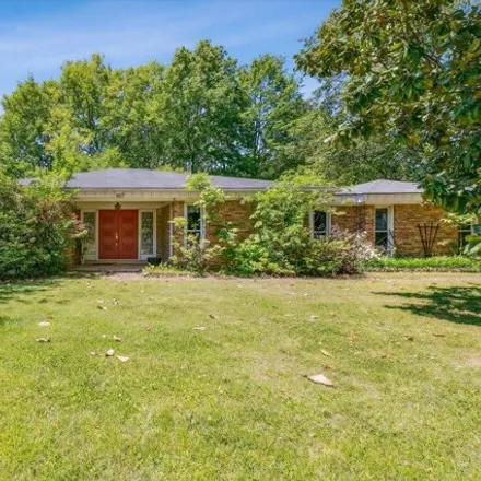 Buy this 4 bed house on 1667 Miller Farms Road in Germantown, TN 38138