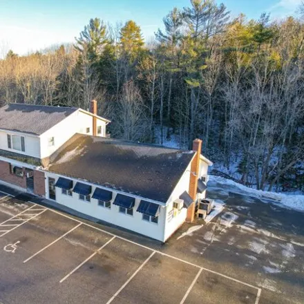 Buy this studio house on 61 Sabattus Rd in Sabattus, Maine