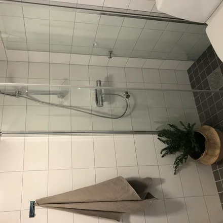 Rent this 1 bed apartment on Viggengatan 7c in 177 45 Järfälla kommun, Sweden