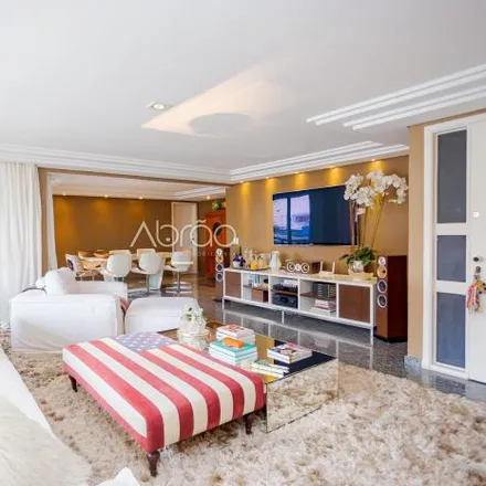 Rent this 3 bed apartment on Alameda Doutor Carlos de Carvalho 1722 in Bigorrilho, Curitiba - PR