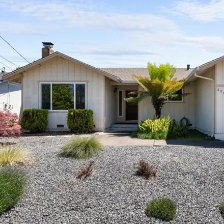 Buy this 3 bed house on 4918 Sunshine Avenue in Santa Rosa, CA 95409