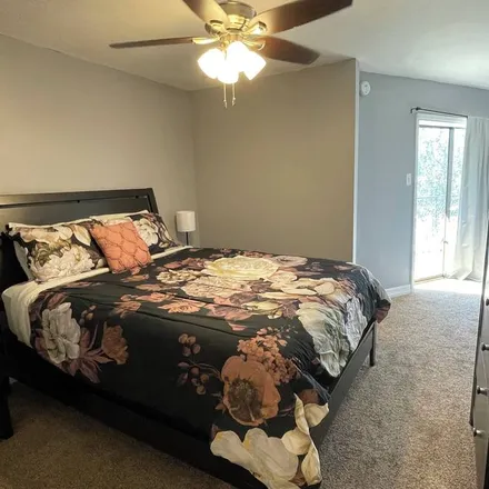 Rent this 1 bed condo on Kemah