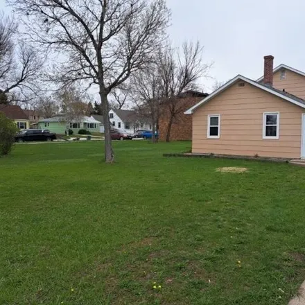 Buy this 3 bed house on 268 9th Street West in Chadron, NE 69337