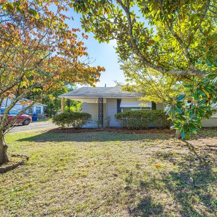 Buy this 3 bed house on 1034 Cornish Street in Crosland Park, Aiken