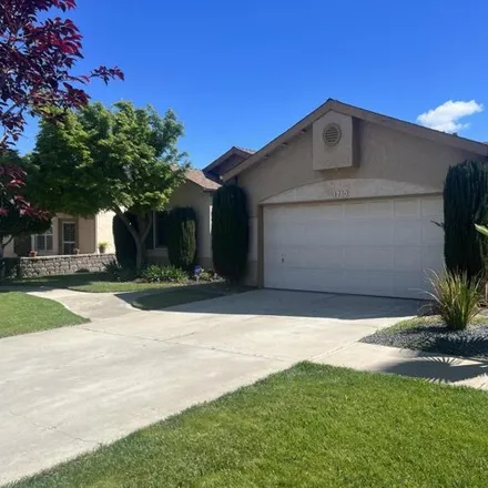 Buy this 3 bed house on 1706 Mathew Avenue in Farmersville, CA 93223