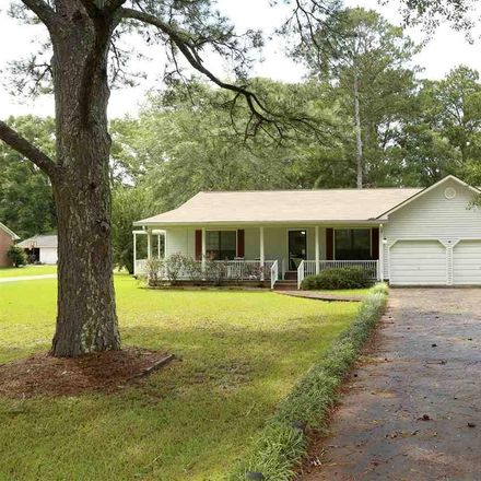 Rent this 3 bed house on 3rd St SE in Reform, AL