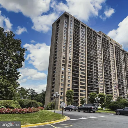 Buy this 1 bed condo on Skyline Plaza South in 3705 South George Mason Drive, Falls Church