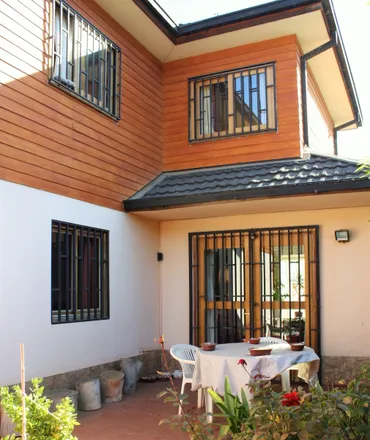 Buy this 7 bed house on Padre Alberto Hurtado 022 in 650 0000 Villa Alemana, Chile