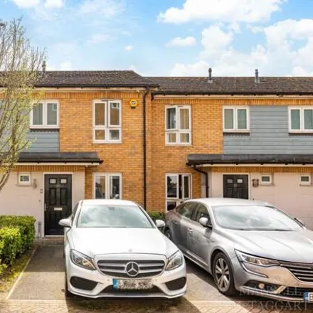 Image 1 - 23 Siena Drive, Forge Wood, RH10 3SN, United Kingdom - Townhouse for sale