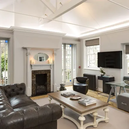 Rent this 4 bed apartment on 13 North Audley Street in London, W1K 6ZD