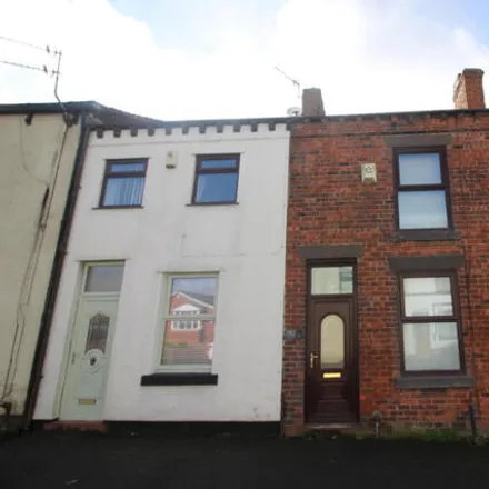 Image 2 - Castle Hill Road/Close Street, Wigan Road, Hindley, WN2 4BW, United Kingdom - Townhouse for sale