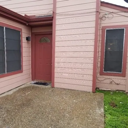 Rent this 2 bed house on 3931 Portland Street in Estelle, Irving