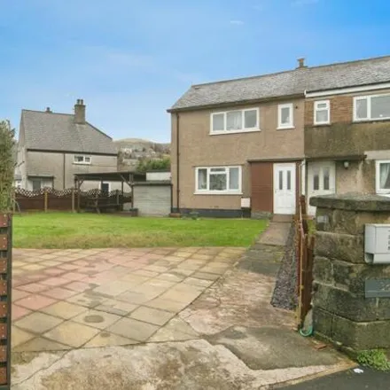 Buy this 3 bed duplex on Glan Ogwen in Braichmelyn, LL57 3PG