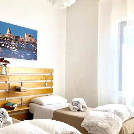 Rent this 3 bed house on Strada Provinciale 20 Trapani - Bonagia - Valderice in 91019 Valderice TP, Italy