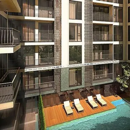 Rent this 1 bed apartment on ลานจอดรถมรกต in Soi Som Khit, Lang Suan