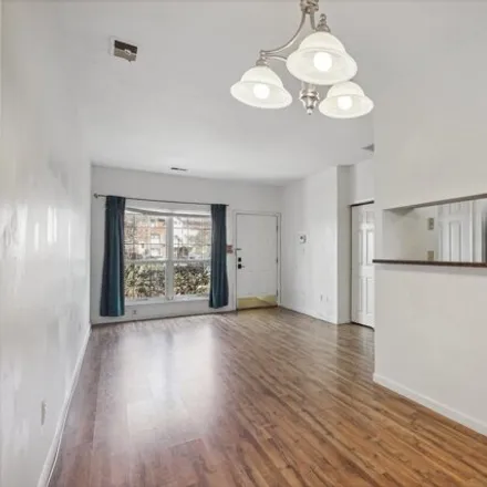 Image 3 - 122 Cottonwood Street, Jersey City, NJ 07305, USA - House for rent