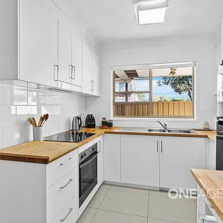 Image 4 - Pur Pur Avenue, Lake Illawarra NSW 2528, Australia - Townhouse for rent