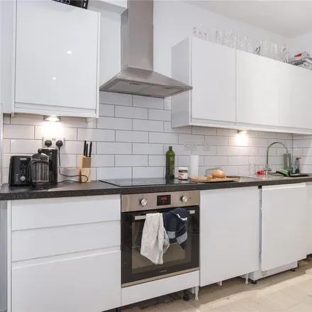 Image 2 - 87 Great Eastern Street, London, EC2A 3HS, United Kingdom - Apartment for rent